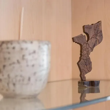 Dragon Stadium W Balcony By Lovelystay Lägenhet