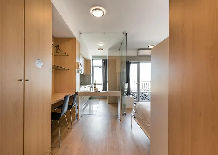 Dragon Stadium W Balcony By Lovelystay Oporto